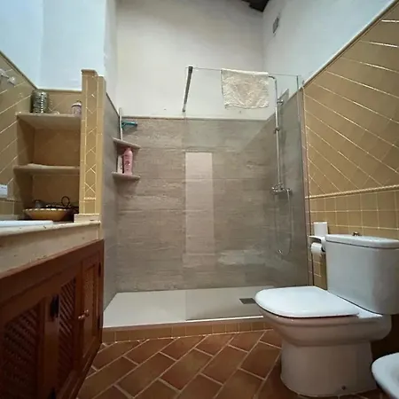 Charming House With Mountain Views In Holiday home *