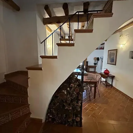 Charming House With Mountain Views In Holiday home Alajar